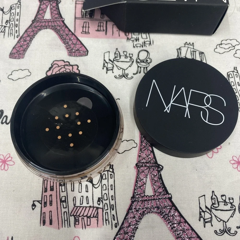 NARS light reflecting